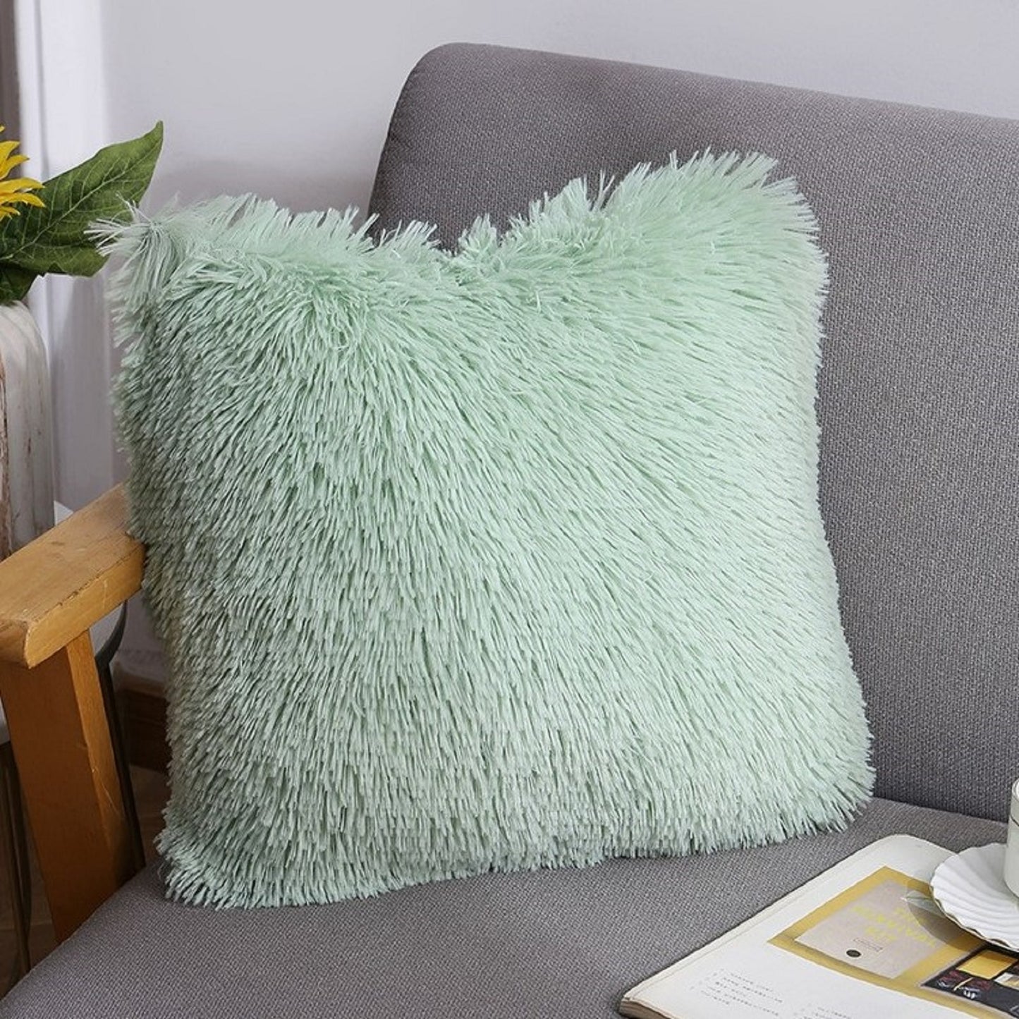 Fluffy Cushion Covers Set of 1 Faux Fur Pillow Covers 16x16 inch for Sofa Couch
