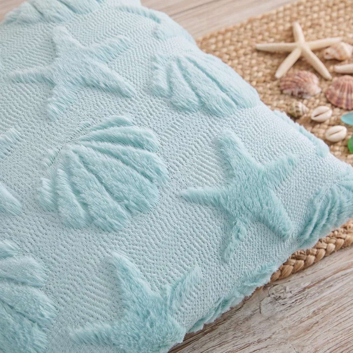 Blue Coastal seashell and starfish pillow covers
