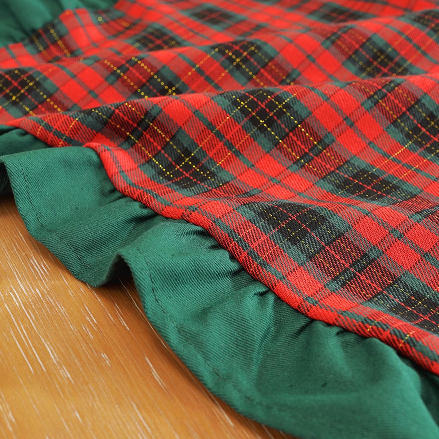 Ruffled Christmas Plaid Pillow Covers, Set of 2 — Red Black Tartan Green Edge