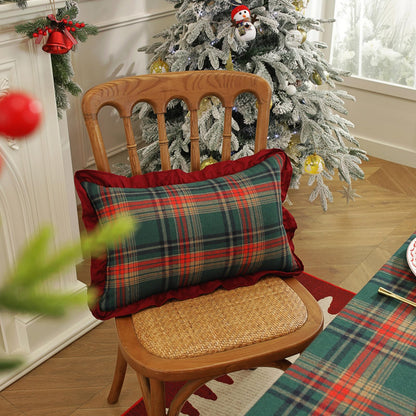 Ruffled Christmas Plaid Pillow Covers, Set of 2 — Green Red Plaid Red Edge