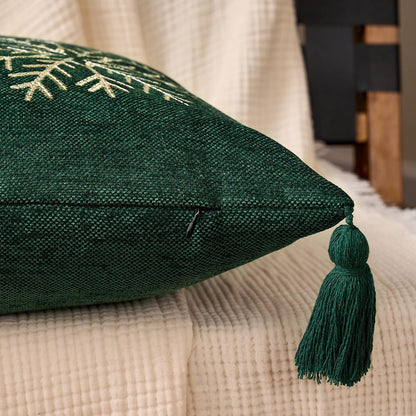 Tufted Snowflake Pillow Covers - Green Tasseled Snowflake